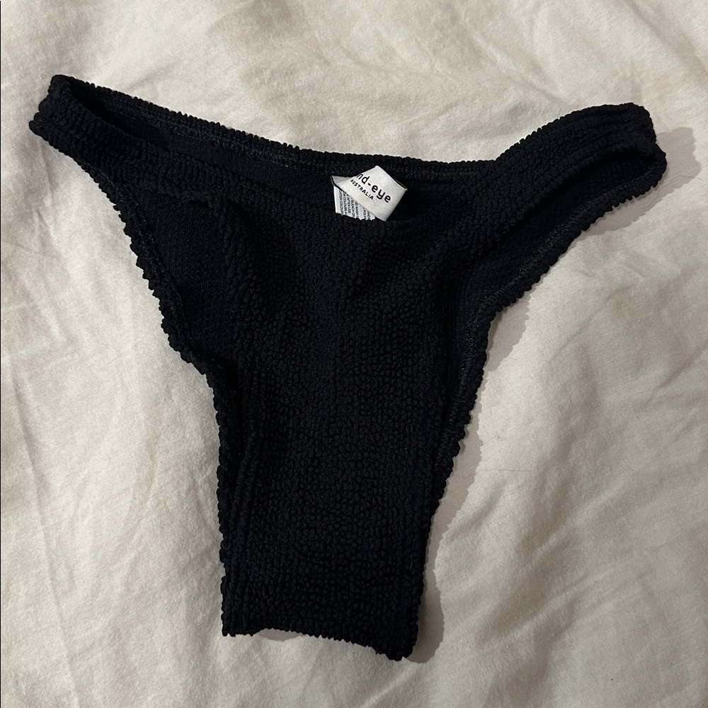 Bond Eye swim the Sasha Bikini bottom